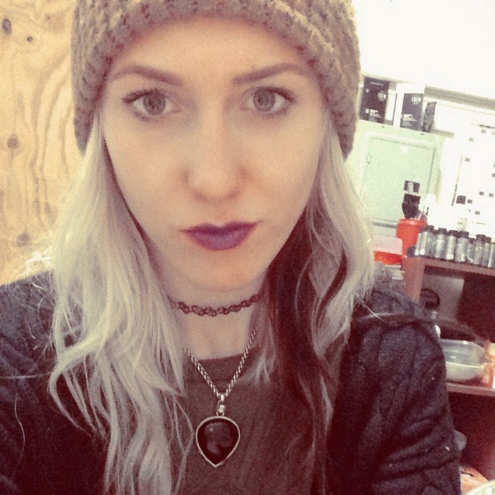 Meet your Posher, Nicole